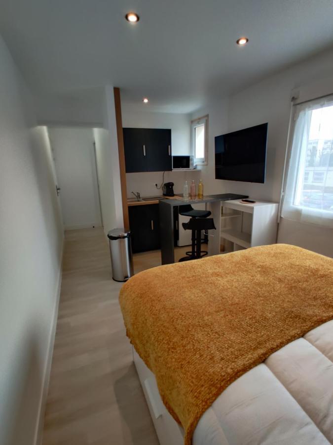 Le Foucauld-Goodcaen Apartamento Exterior foto